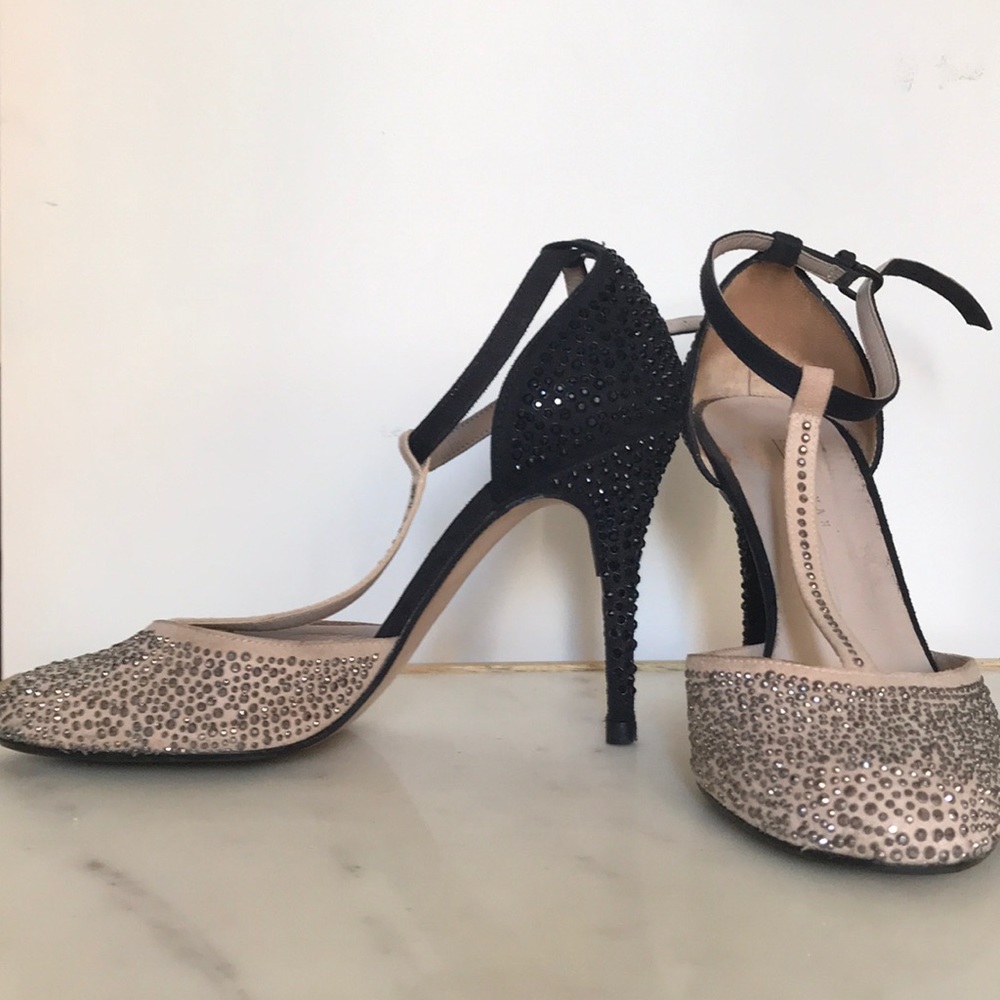 Classic glitzy Zara pumps
